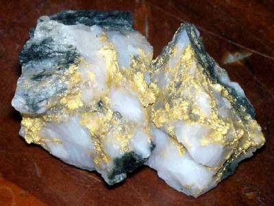 سدیم سیانید در فرایند استخراج طلا